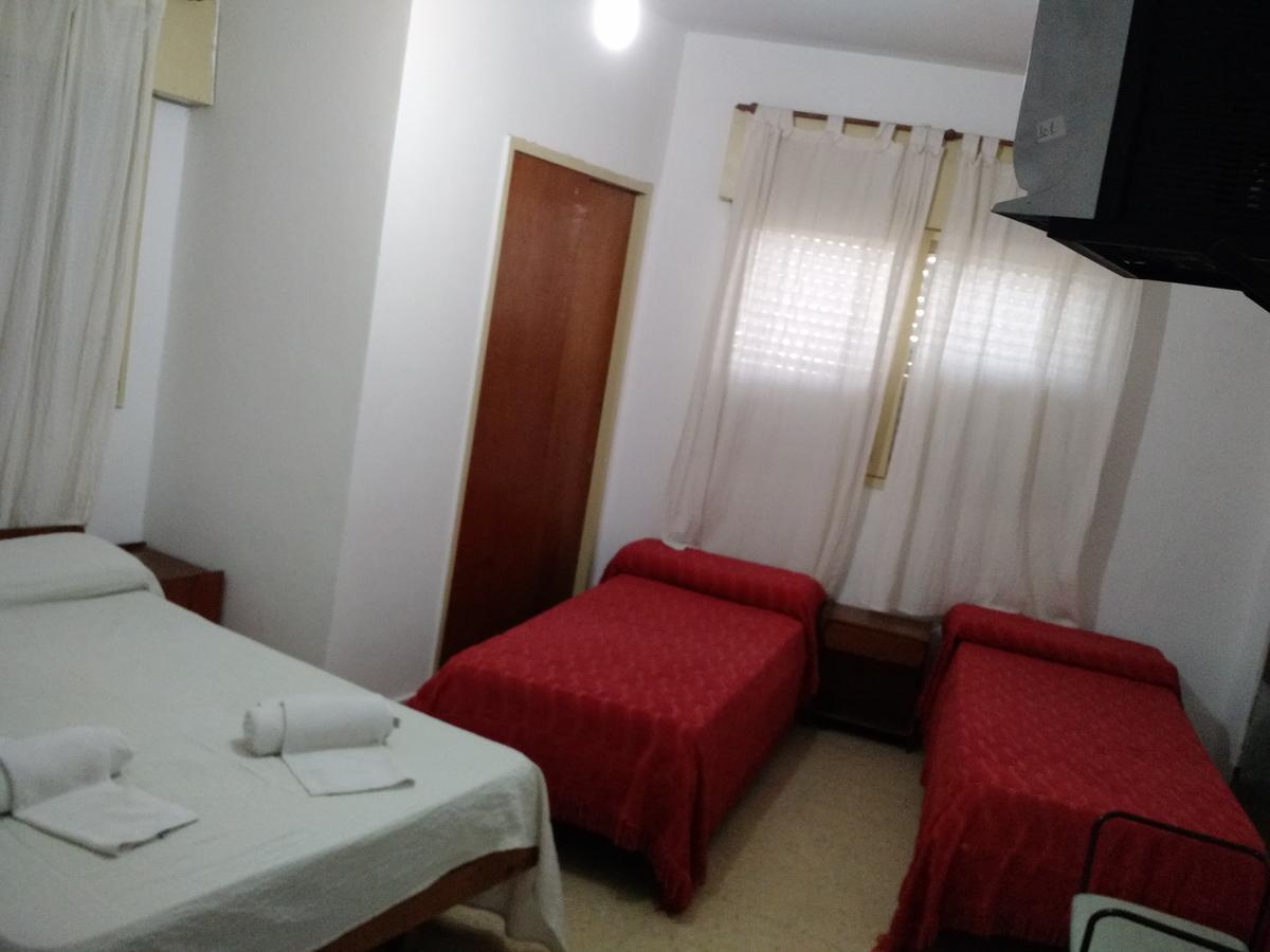 Hotel Hebron Termas de Rio Hondo Bagian luar foto